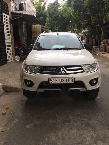 Mitsubishi Pajero   2016 - Cần bán xe Mitsubishi Pajero năm sản xuất 2016, màu trắng, giá tốt