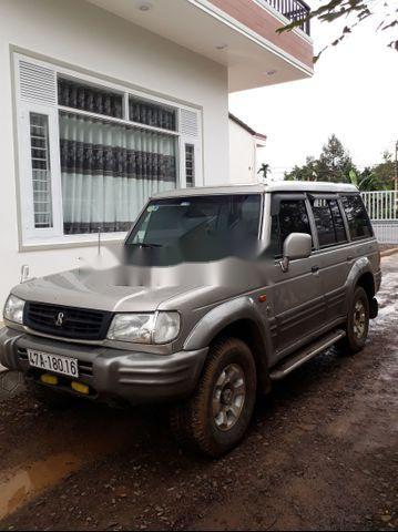 Hyundai Galloper 2001 - Cần bán lại xe Hyundai Galloper năm 2001, màu bạc, giá tốt