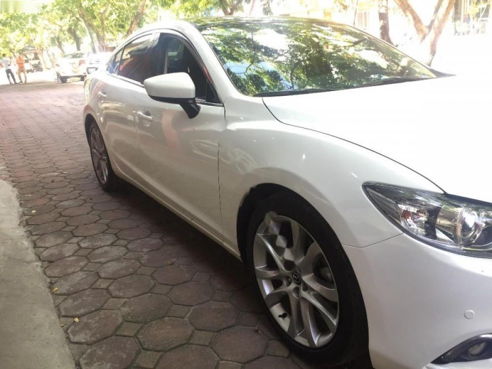 Mazda 6 2.5 AT 2016 - Cần bán lại xe Mazda 6 2.5 AT năm 2016, màu trắng, 820 triệu