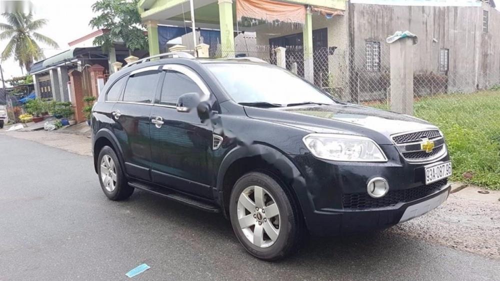 Chevrolet Captiva LT 2.4 MT 2008 - Bán Chevrolet Captiva LT đời 2008, màu đen giá cạnh tranh