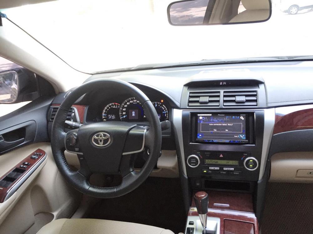 Toyota Camry 2.5G 2014 - Bán gấp Camry 2.5G 2014 xe đẹp xuất sắc