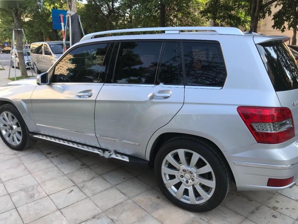 Mercedes-Benz GLK Class GLK300 4Matic 2009 - Cần bán lại xe Mercedes GLK300 4Matic năm 2009, màu bạc chính chủ