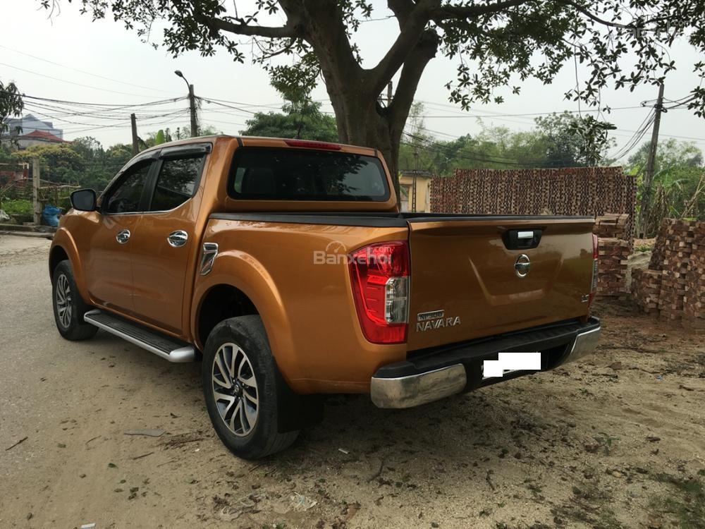 Nissan Navara SL  2015 - Bán xe Nissan Navara đời 2015 màu vàng đồng, giá chỉ 560 triệu, xe nhập