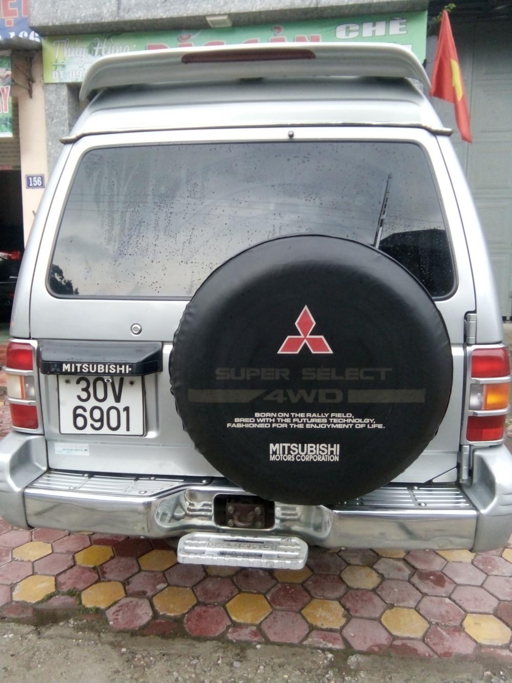 Mitsubishi Pajero GL 2005 - Bán xe Mitsubishi Pajero GL đời 2005, ít sử dụng, 200 triệu