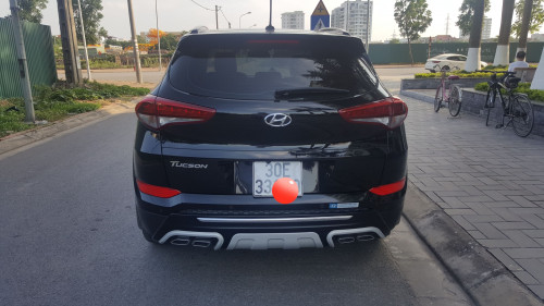 Hyundai Tucson  2.0 AT  2016 - Bán Hyundai Tucson 2.0 AT đời 2016, màu đen