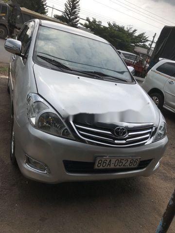 Toyota Innova J  2006 - Bán Toyota Innova J lên G sản xuất 2006, màu bạc 