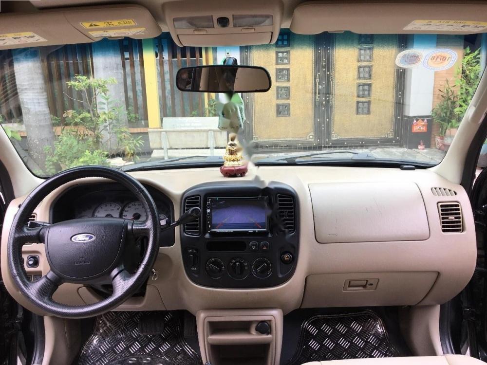 Ford Escape XLT 3.0 AT 2004 - Bán Ford Escape XLT 3.0 AT đời 2004, màu đen chính chủ