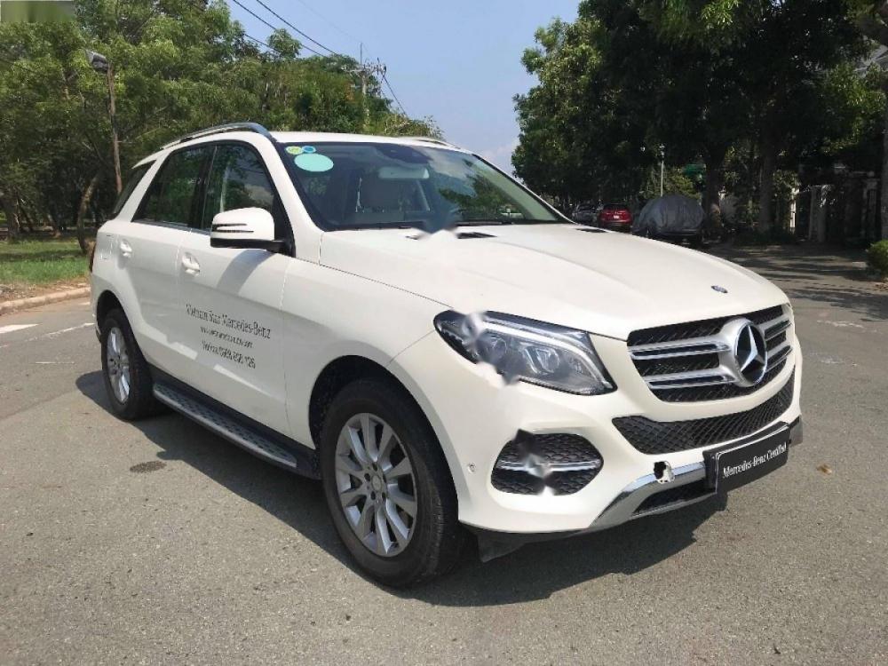 Mercedes-Benz  GLE400 2016 - Bán Mercedes GLE400 năm 2016, màu trắng