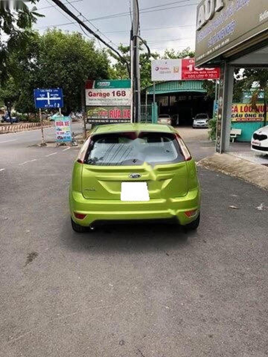 Ford Focus 1.8 AT 2011 - Cần bán gấp Ford Focus 1.8 AT năm sản xuất 2011, màu xanh lam giá cạnh tranh