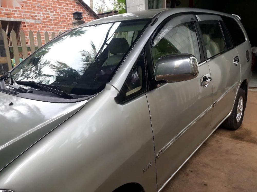 Toyota Innova 2.0 MT 2008 - Cần bán xe Toyota Innova 2.0 MT đời 2008, màu bạc như mới giá cạnh tranh