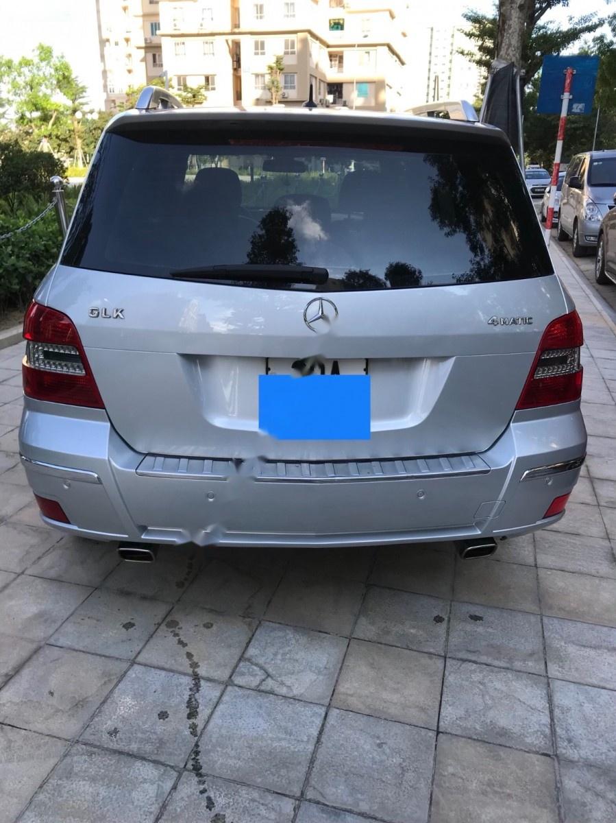 Mercedes-Benz GLK Class GLK300 4Matic 2009 - Cần bán lại xe Mercedes GLK300 4Matic năm 2009, màu bạc chính chủ