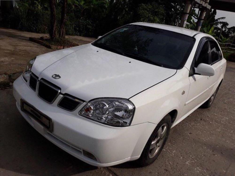 Daewoo Lacetti EX 1.6 MT 2004 - Bán ô tô Daewoo Lacetti EX 1.6 MT đời 2004, màu trắng