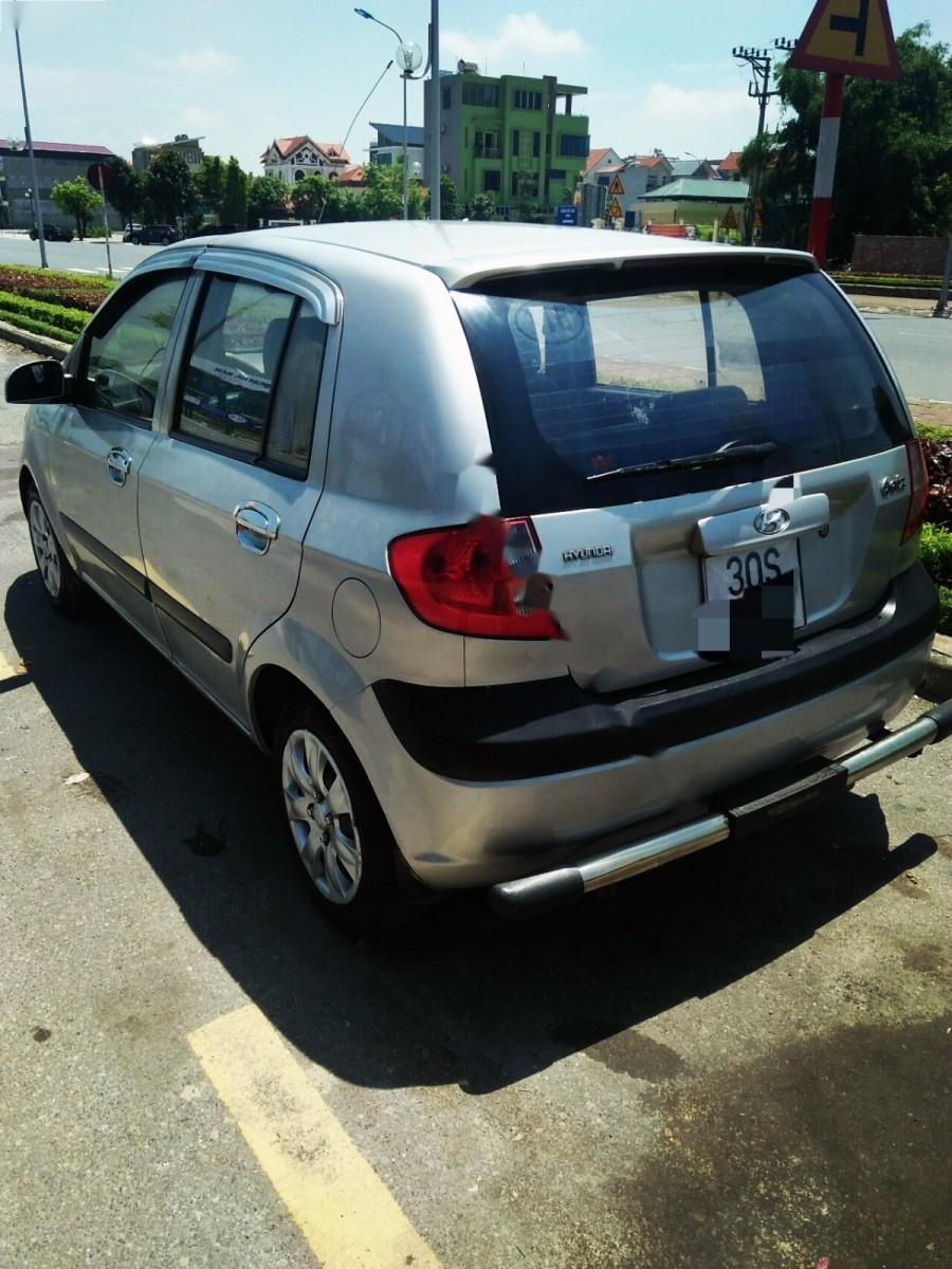 Hyundai Getz 1.1 MT 2009 - Cần bán Hyundai Getz 1.1 MT sản xuất 2009, màu bạc, nhập khẩu nguyên chiếc, giá tốt