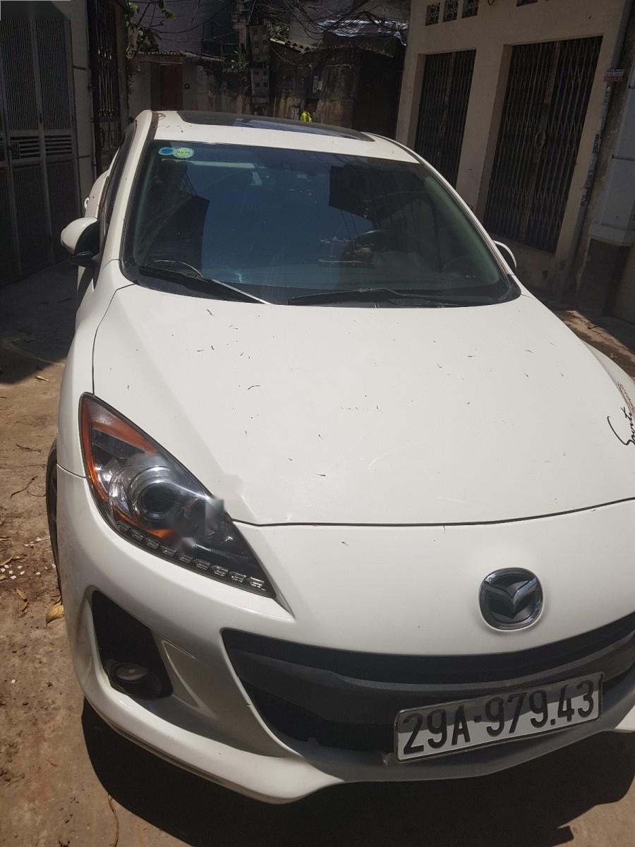 Mazda 3 2013 - Cần bán xe Mazda 3 năm sản xuất 2013, màu trắng