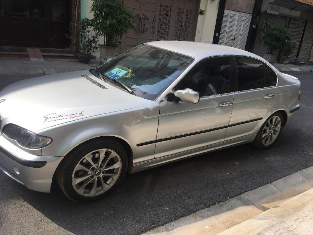 BMW 2 Series BMV 325I 2004 - Bán BMW 2 Series BMV 325I sản xuất 2004, màu bạc  