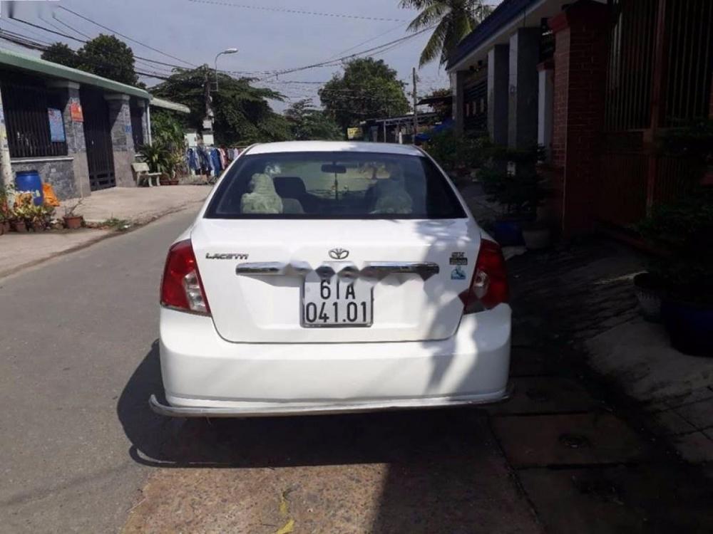 Daewoo Lacetti 2008 - Cần bán xe Daewoo Lacetti đời 2008, màu trắng giá cạnh tranh