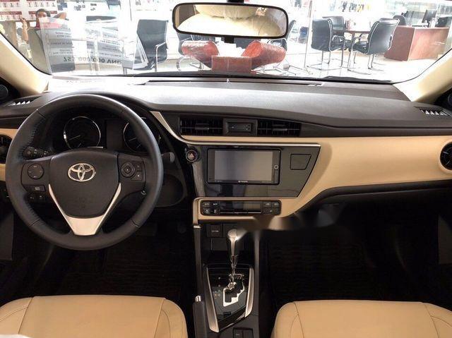 Toyota Corolla altis 2018 - Cần bán xe Toyota Corolla altis năm 2018