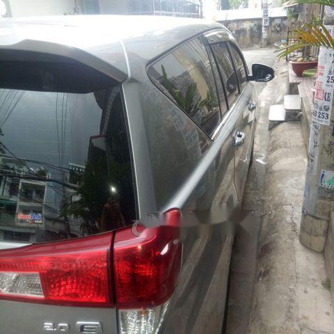 Toyota Innova 2017 - Bán Toyota Innova sản xuất năm 2017 xe gia đình, 730 triệu