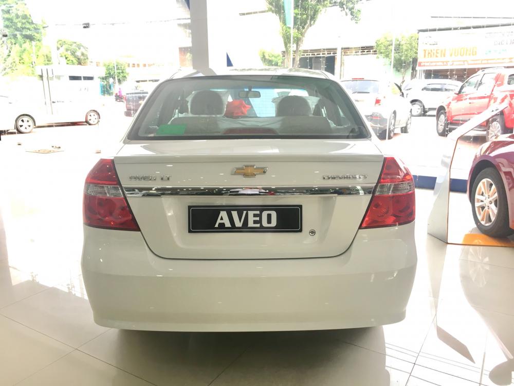 Chevrolet Aveo LT 2018 - Tin vui cho KH mua xe chạy kinh doanh grab cực hấp dẫn - bán xe Chevrolet Aveo