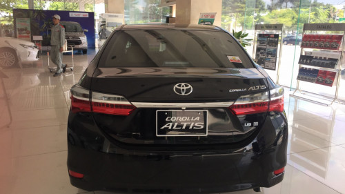 Toyota Corolla altis   1.8G AT  2018 - Bán xe Toyota Corolla altis 1.8G AT năm 2018, màu đen