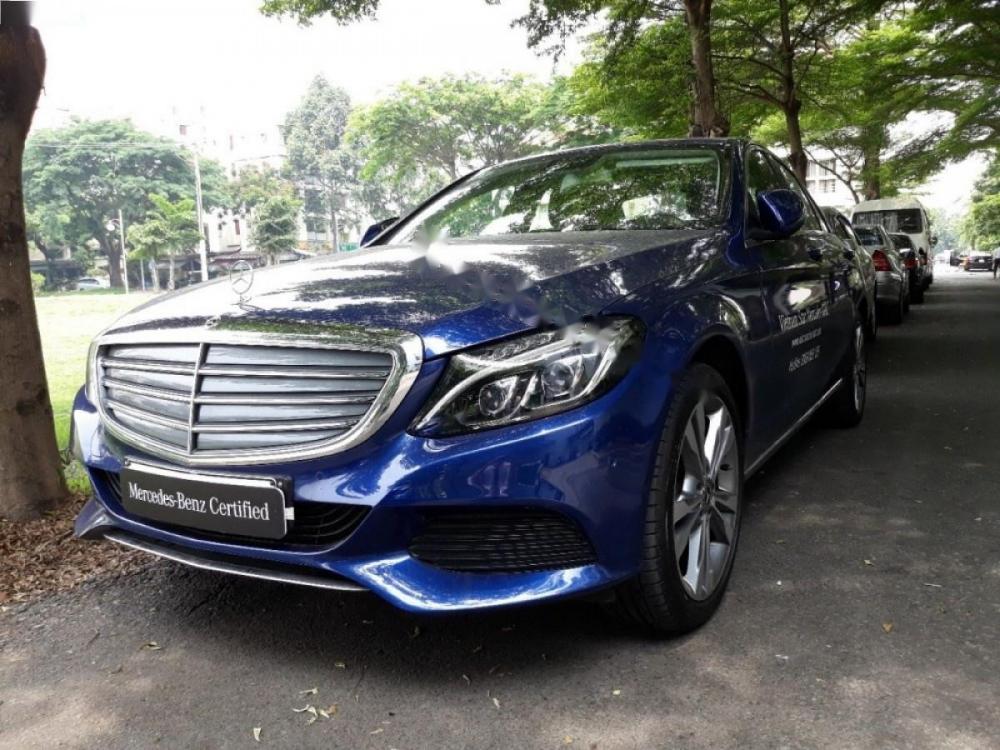 Mercedes-Benz C class C250 2017 - Cần bán xe Mercedes C250 đời 2017, màu xanh lam