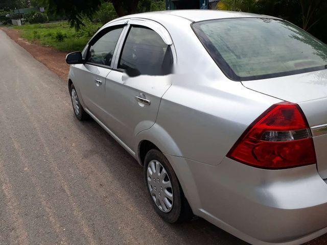 Daewoo Gentra 2009 - Chính chủ bán xe Daewoo Gentra năm sản xuất 2009, màu bạc