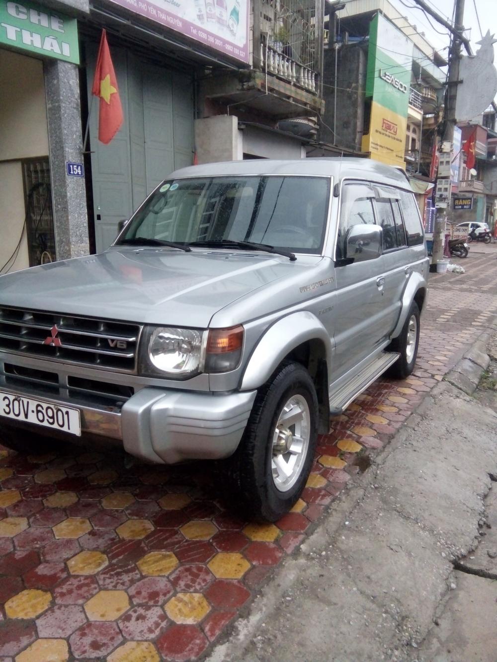 Mitsubishi Pajero GL 2005 - Bán xe Mitsubishi Pajero GL đời 2005, ít sử dụng, 200 triệu