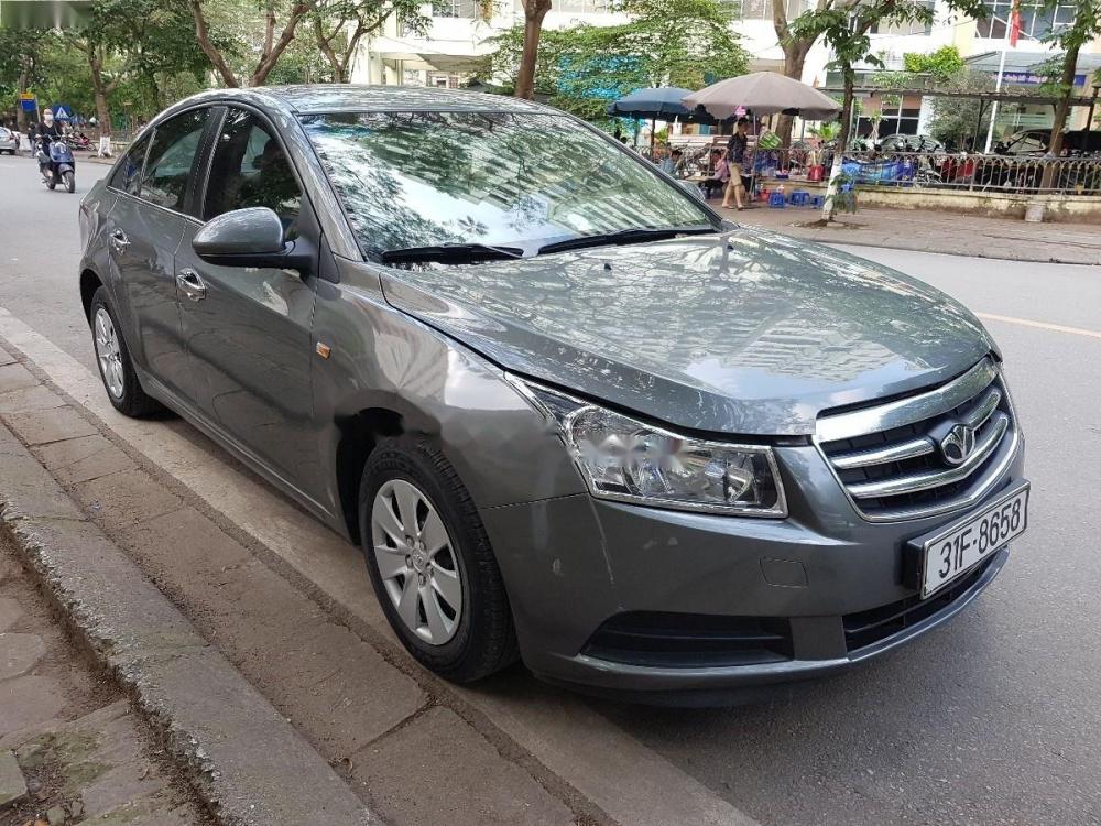 Daewoo Lacetti SE 2010 - Cần bán lại xe Daewoo Lacetti SE đời 2010, xe nhập xe gia đình