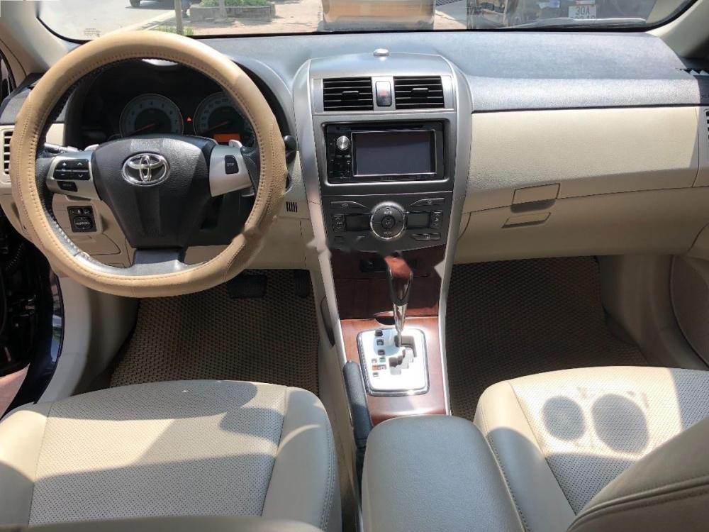 Toyota Corolla altis 2.0 V 2014 - Bán ô tô Toyota Corolla altis 2.0 V năm 2014, màu đen