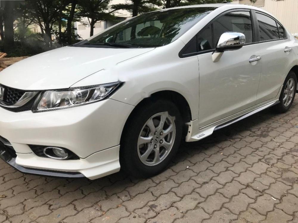 Honda Civic Modulo 1.8 AT 2016 - Cần bán gấp Honda Civic Modulo 1.8 AT năm 2016, màu trắng, giá 686tr