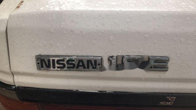 Nissan Cefiro   1.8E 1990 - Cần bán gấp Nissan Cefiro 1.8E đời 1990, màu trắng, 45 triệu