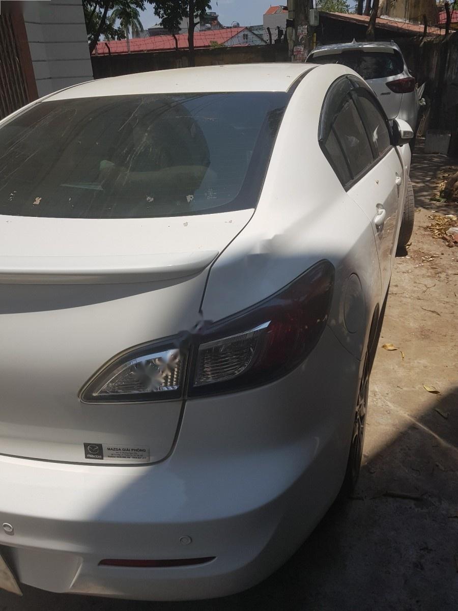 Mazda 3 2013 - Cần bán xe Mazda 3 năm sản xuất 2013, màu trắng