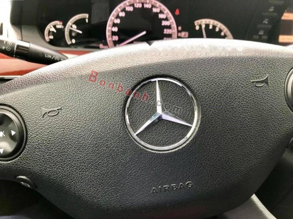 Mercedes-Benz S class 2006 - Cần bán xe Mercedes đời 2006, màu đen, xe nhập, 700 triệu