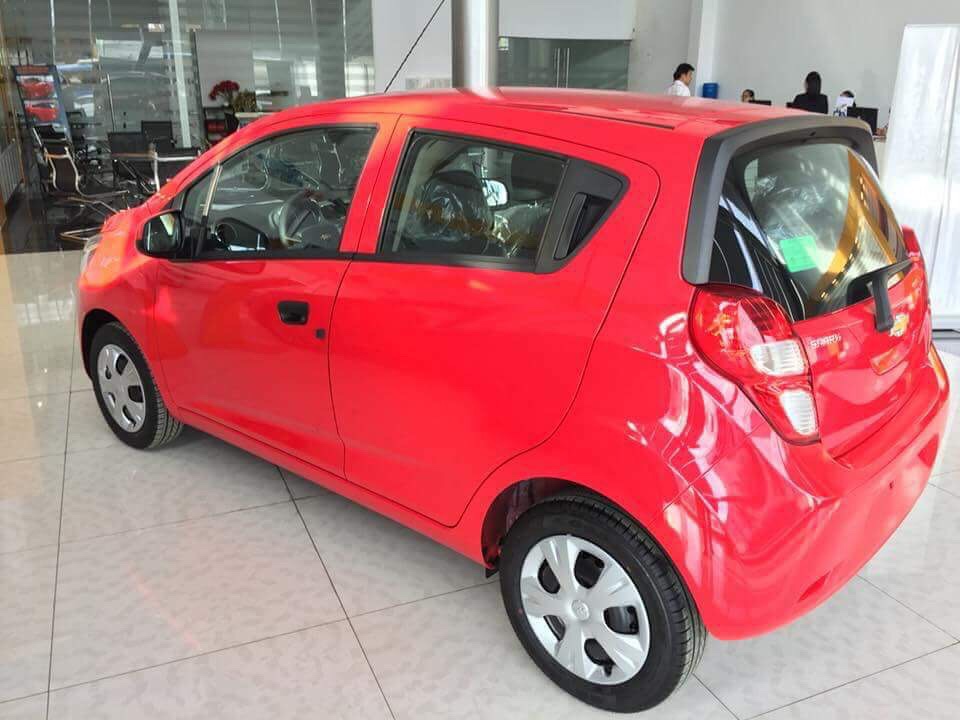 Chevrolet Spark LS 2018 - Bán Chevrolet Spark LS - Hỗ trợ mua xe trả góp lên đến 100%, lãi suất thấp, không cần chứng minh thu nhập, có xe giao ngay