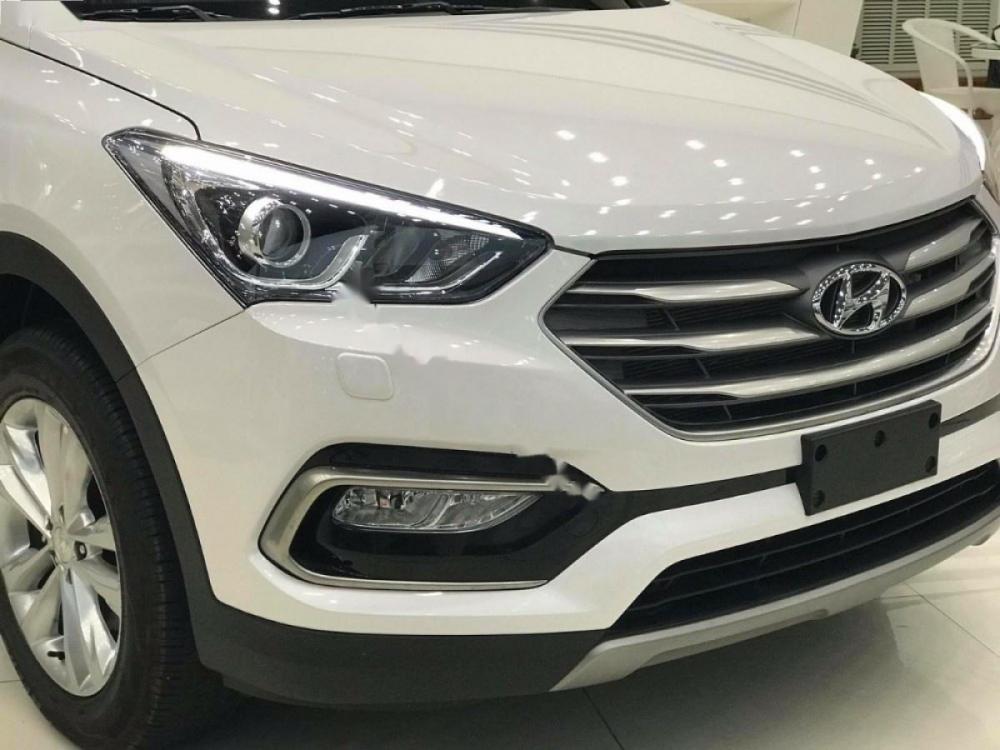 Hyundai Santa Fe 2018 - Bán xe Hyundai Santa Fe đời 2018, màu trắng