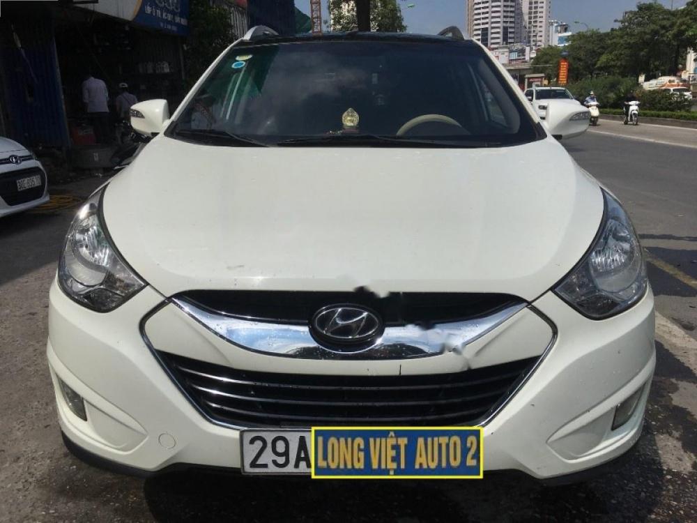 Hyundai Tucson LX 2.0 VVT 2011 - Bán ô tô Hyundai Tucson LX 2.0 VVT 2011, màu trắng, nhập khẩu  