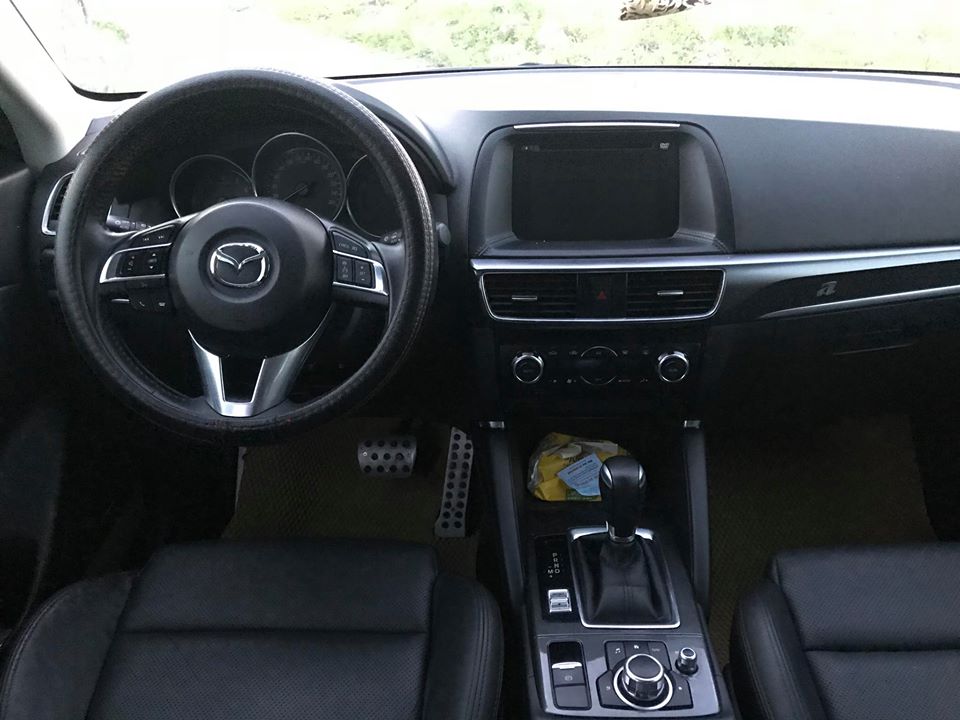 Mazda CX 5 2.0 Facelift 2017 - Bán Mazda CX 5 2.0 Facelift 2017, màu trắng, chạy 2 vạn km