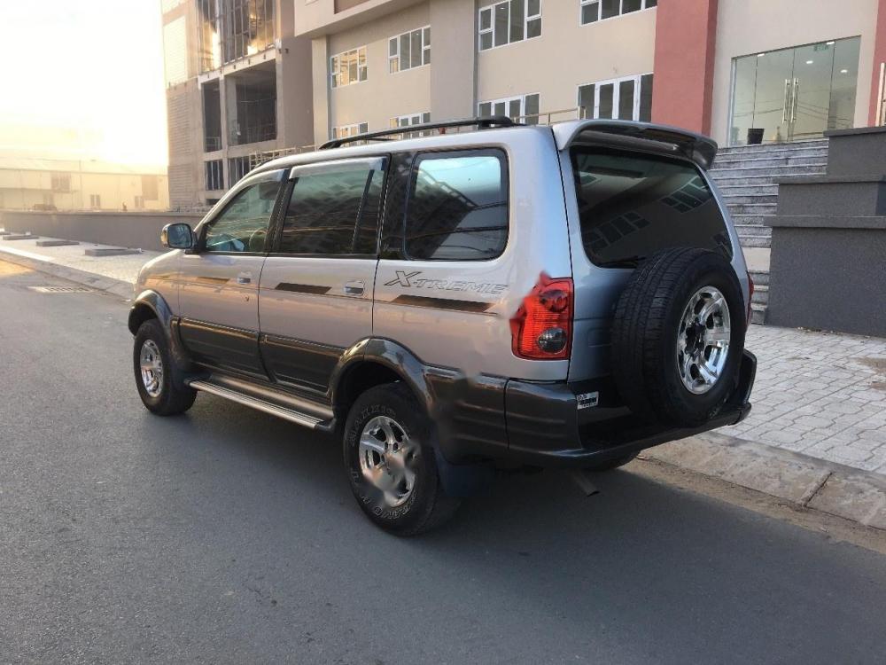 Isuzu Hi lander 2.5 MT 2006 - Bán xe Isuzu Hi lander 2.5 MT đời 2006, màu bạc