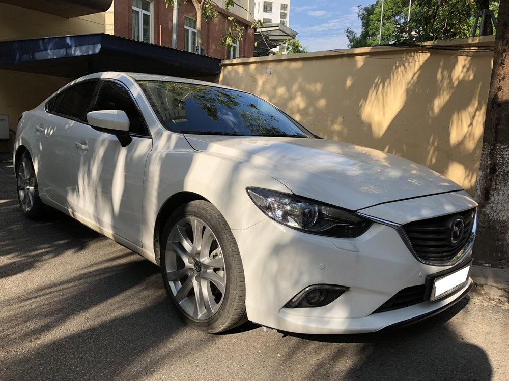 Mazda 6 2.5 2016 - Cần bán xe Mazda 6 2.5 2016, màu trắng, giá rẻ