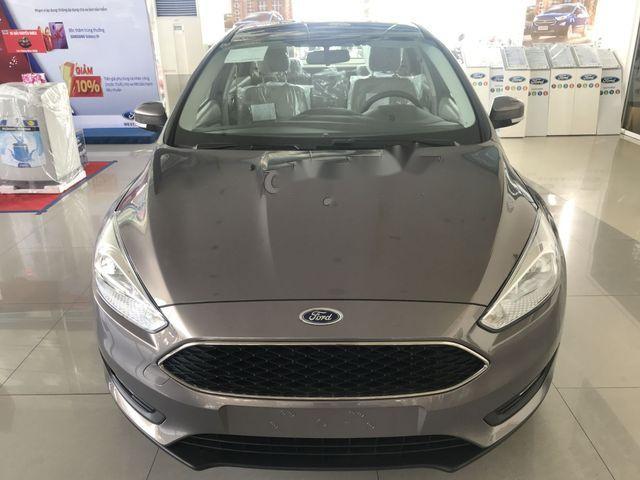 Ford Focus  Trend EcoBoost 1.5L AT  2018 - Bán xe Ford Focus Trend EcoBoost 1.5L AT năm 2018, màu xám 