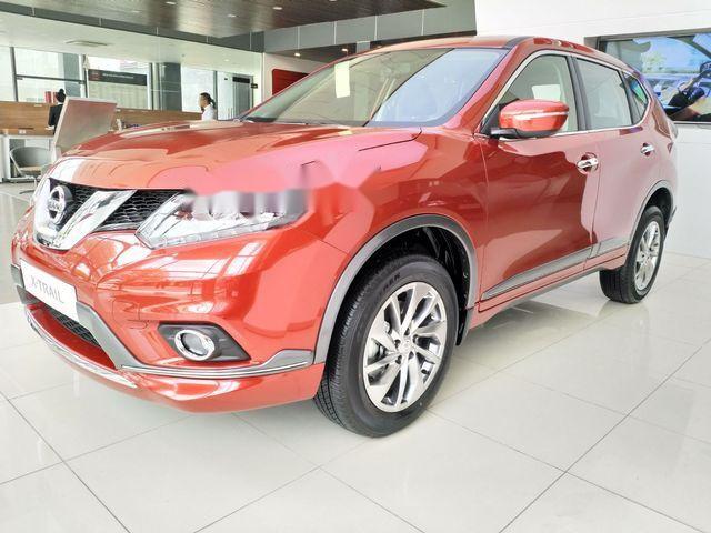 Nissan X trail  2.0 Mid Premium  2018 - Cần bán Nissan X trail 2.0 Mid Premium năm 2018, màu đỏ, giá 848tr