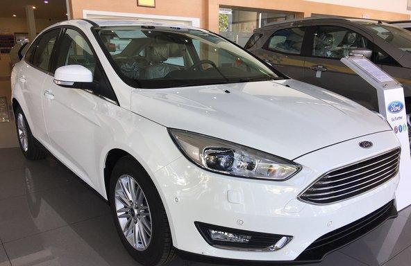 Ford Focus Trend 1.5L AT 2018 - Cần bán Ford Focus Trend & Titanium 1.5L AT, giá canh tranh, lh: 0918889278 để được tư vấn, km: Phim, BHVC, ghế da