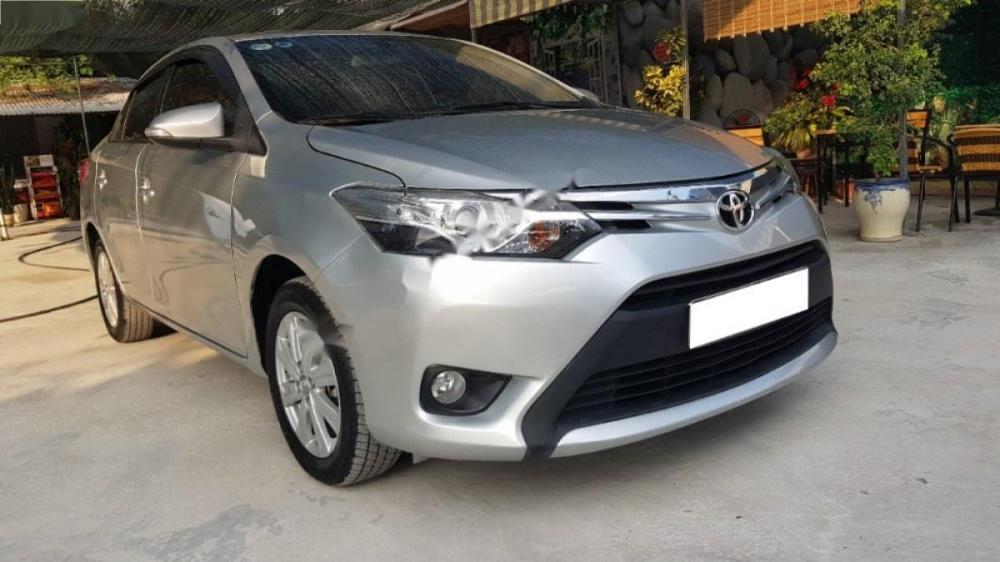 Toyota Vios G 1.5AT 2016 - Cần bán gấp Toyota Vios G 1.5AT năm sản xuất 2016, màu bạc, 545tr