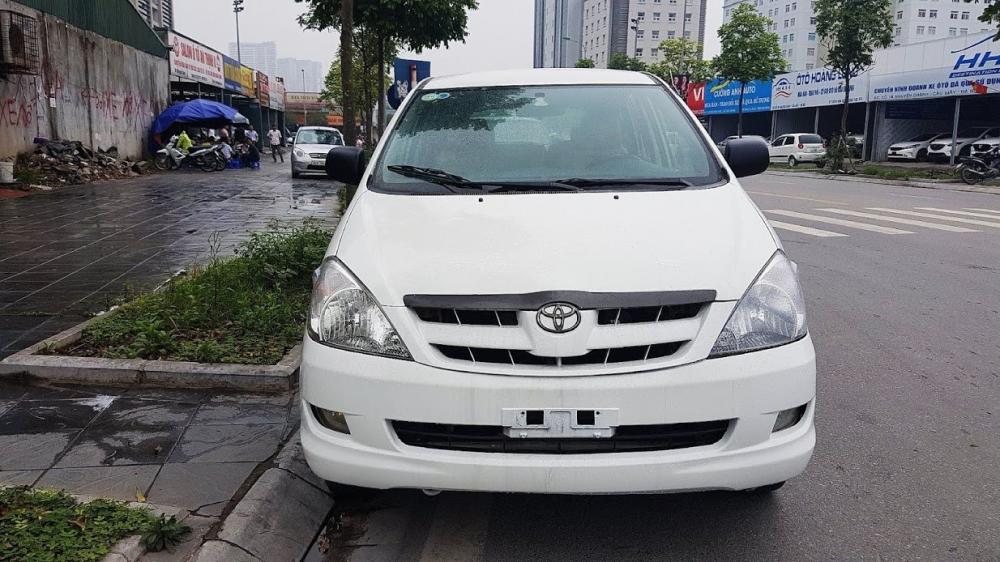 Toyota Innova 2007 - Cần bán xe Toyota Innova J năm sản xuất 2007, màu trắng.