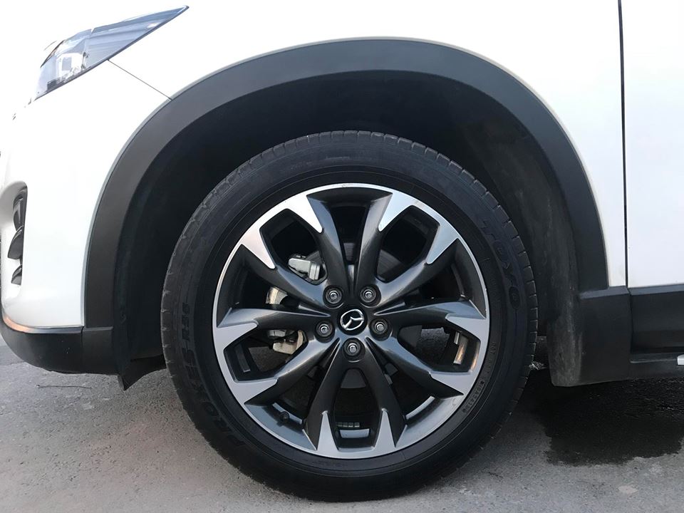 Mazda CX 5 2.0 Facelift 2017 - Bán Mazda CX 5 2.0 Facelift 2017, màu trắng, chạy 2 vạn km