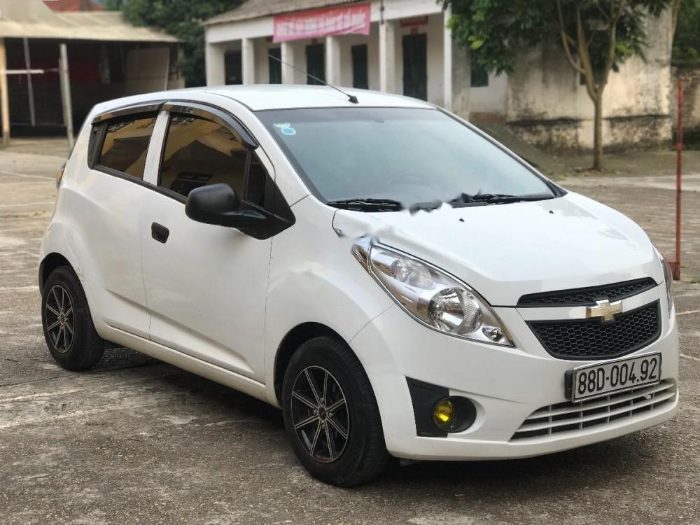 Chevrolet Spark Van AT 2016 - Cần bán xe Chevrolet Spark Van AT sản xuất 2016, màu trắng 