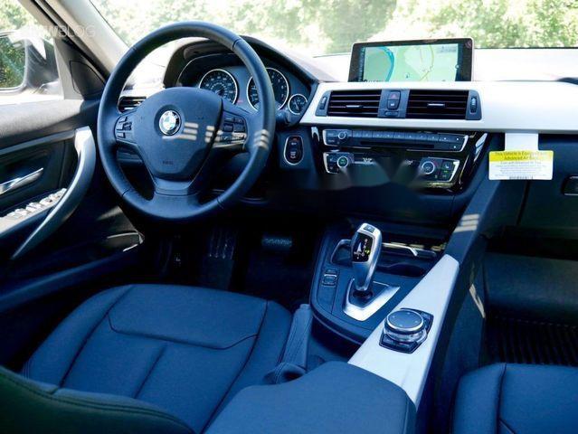 BMW 3 Series  320i  2016 - Bán BMW 3 Series 320i đời 2016, nhập khẩu nguyên chiếc