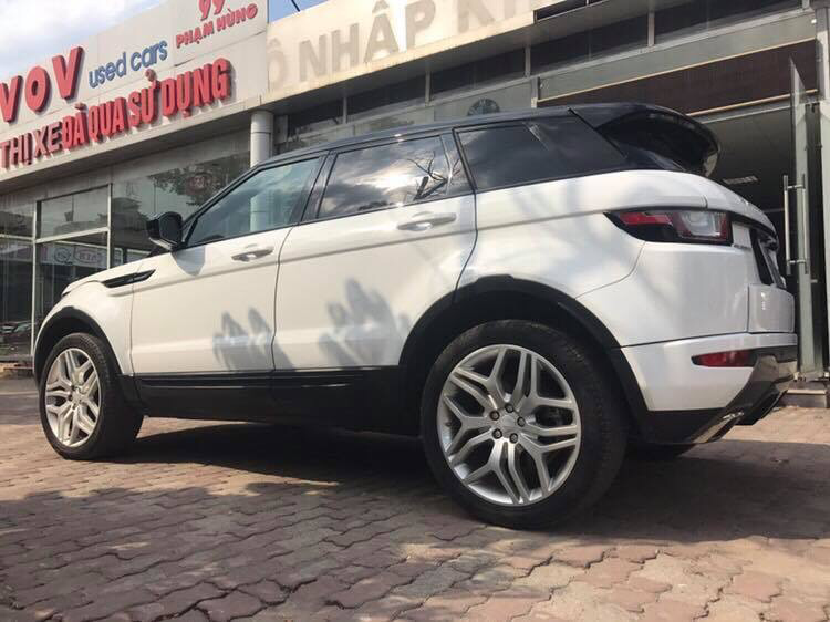 LandRover Evoque HSE 2015 - Bán Range rover Evoque model 2016 xe nữ sử dụng, cần bán