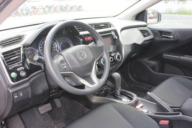 Honda City   1.5AT  2016 - Bán Honda City 1.5AT đời 2016, màu trắng xe gia đình