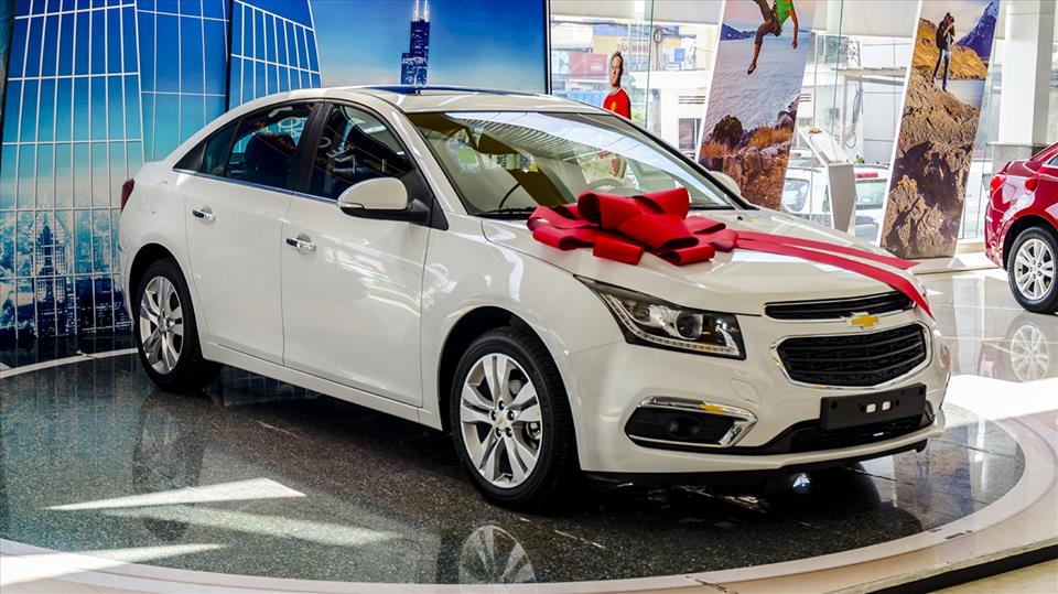 Chevrolet Cruze 2018 - Bán xe Cruze giá rẻ